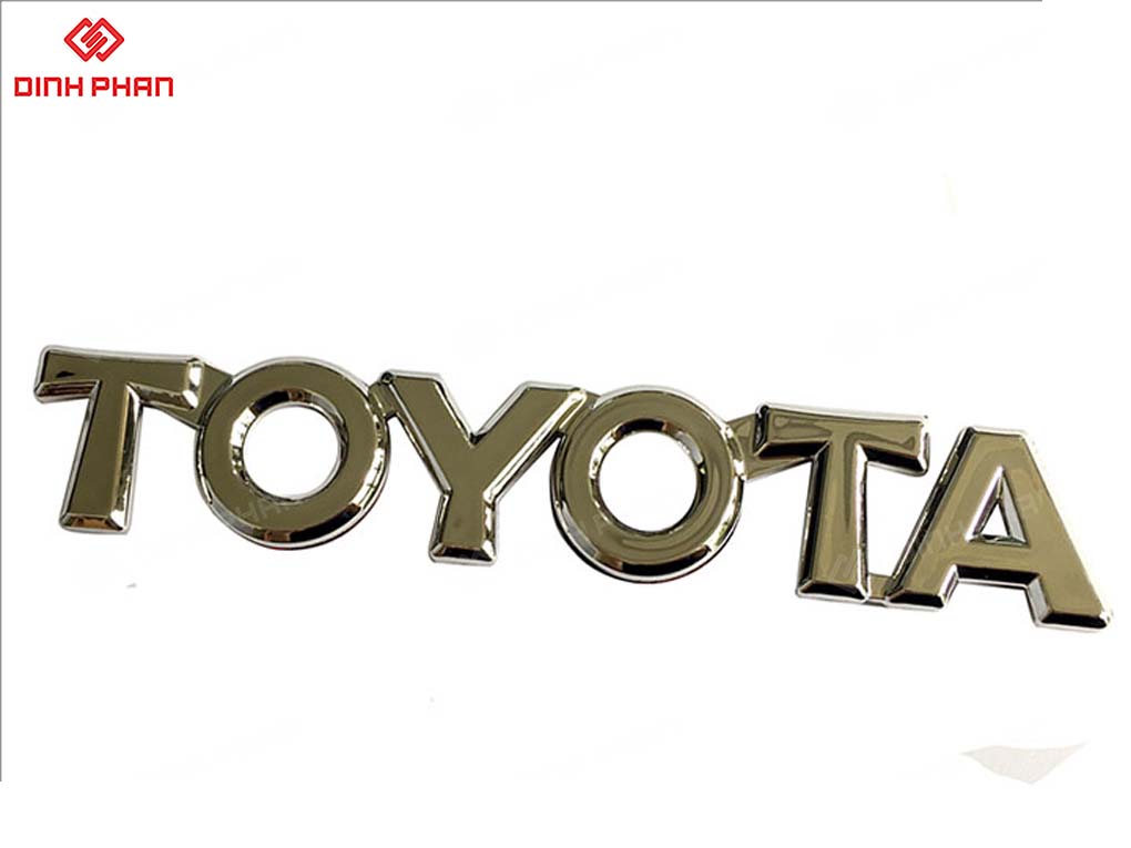 Logo Toyota mạ crom