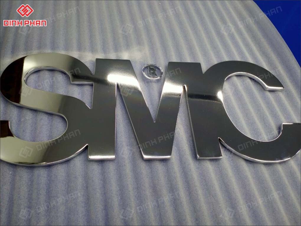 Logo SMC mạ crom