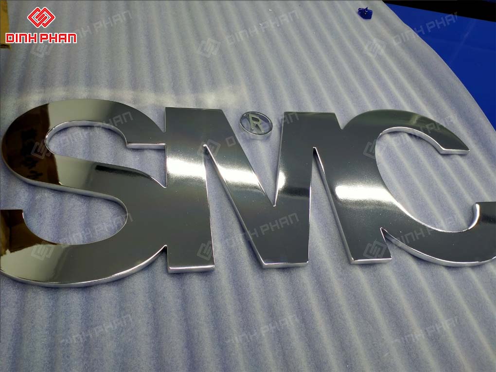 Xi mạ logo SMC