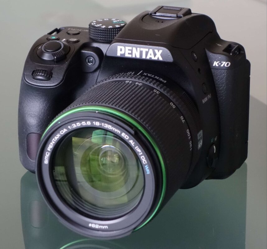 máy ảnh pentax K-70