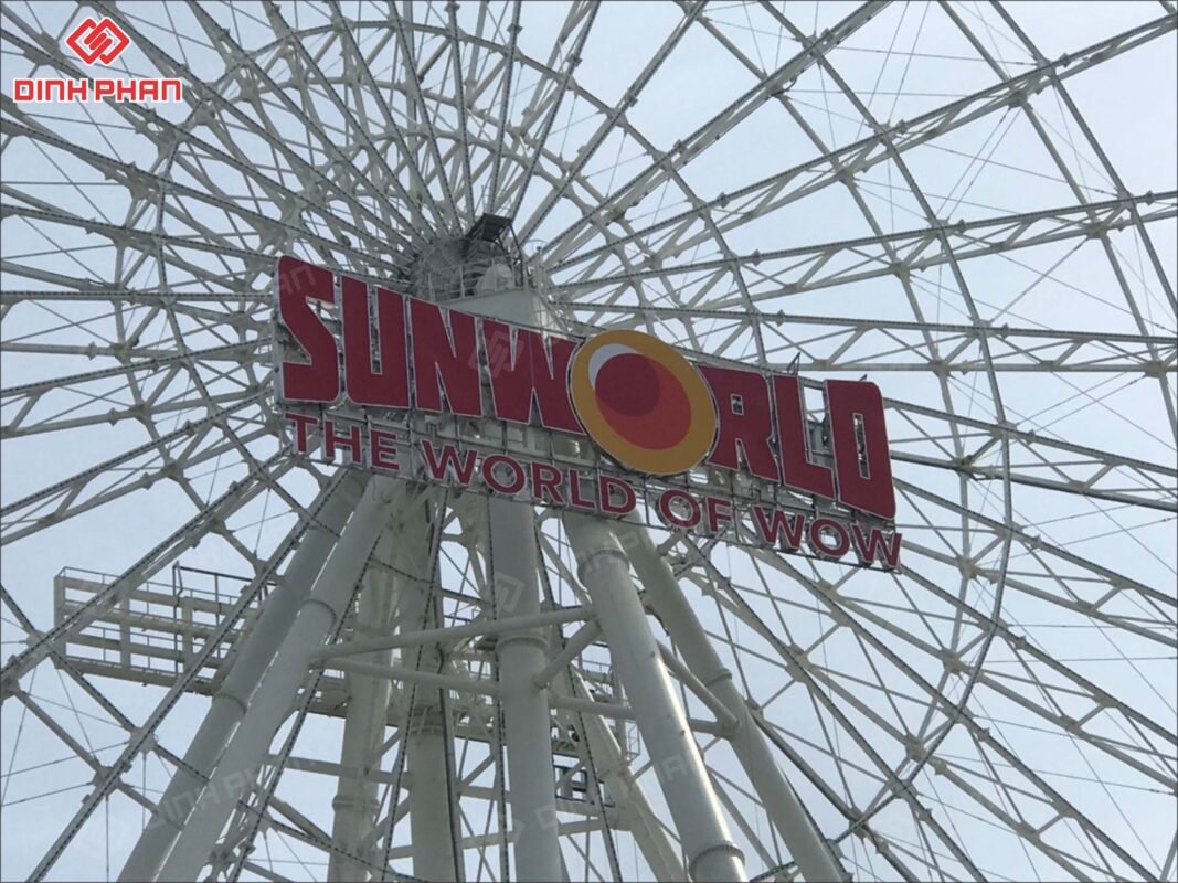 Thi cong logo SunWorld - Dinh Phan