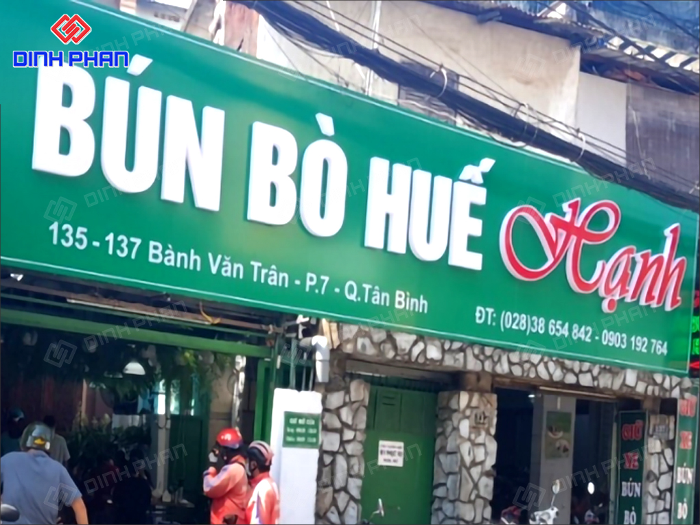 Biển quảng cáo bún bò