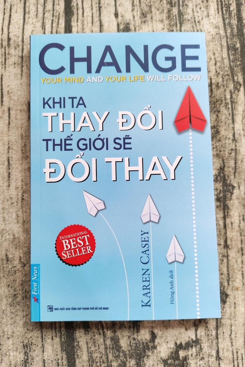 Tải Sách Khi Ta Thay Đổi Thế Giới Sẽ Đổi Thay PDF