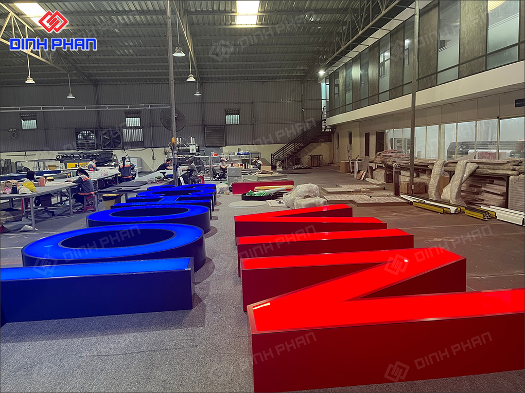 Gia công bảng hiệu chữ nổi khổ lớn