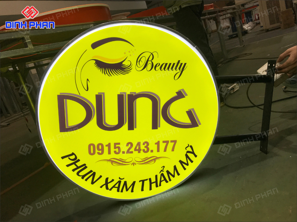 Top 7 Công Ty Làm Bảng Hiệu Hộp Đèn Thủ Đức Trọn Gói, Giá Rẻ