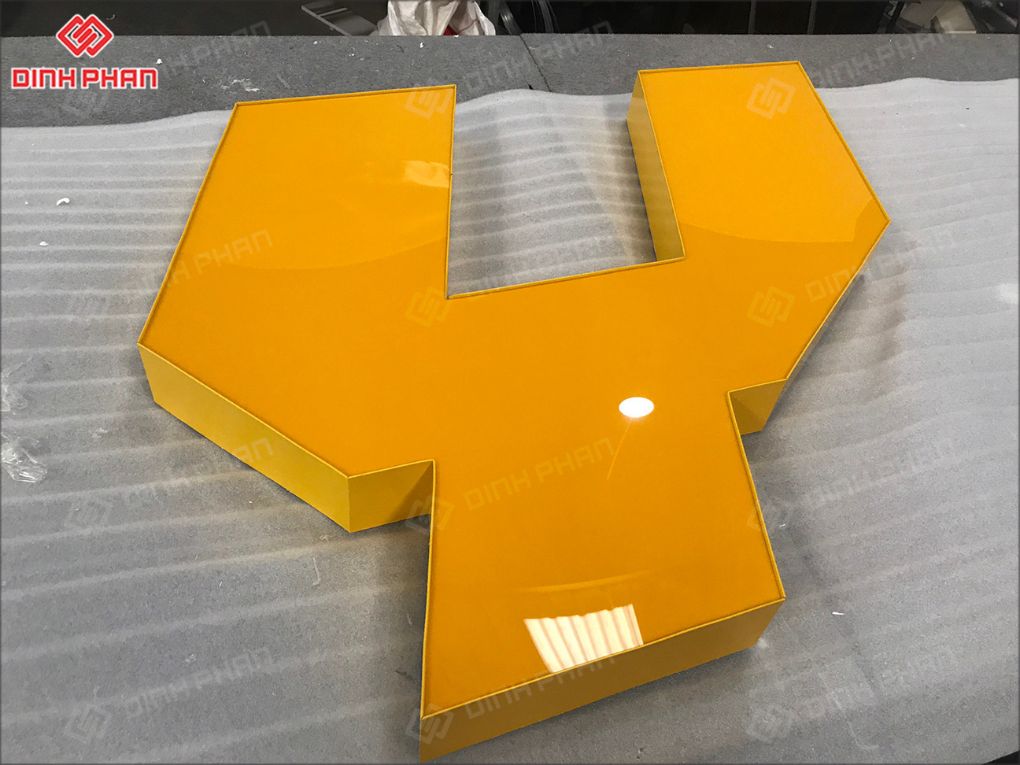 Gia Công Chữ Nổi Quảng Cáo