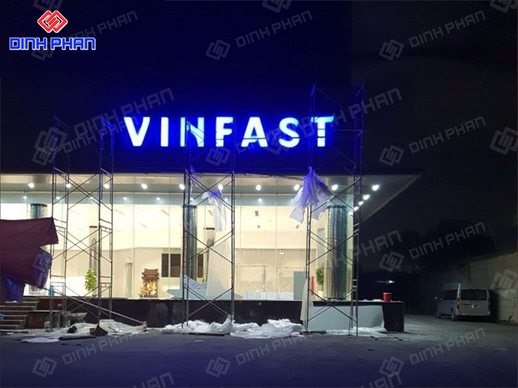 Thi Công Bảng Hiệu Vinfast