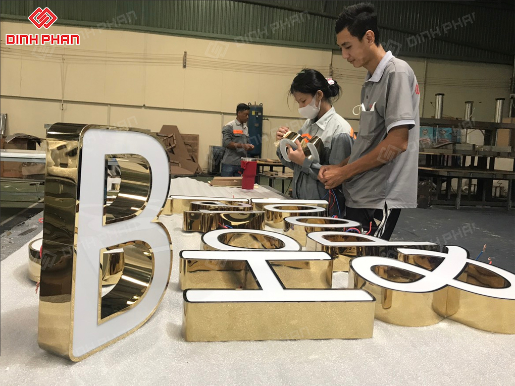 Gia công bảng hiệu chữ nổi tại xưởng Đắk Lắk