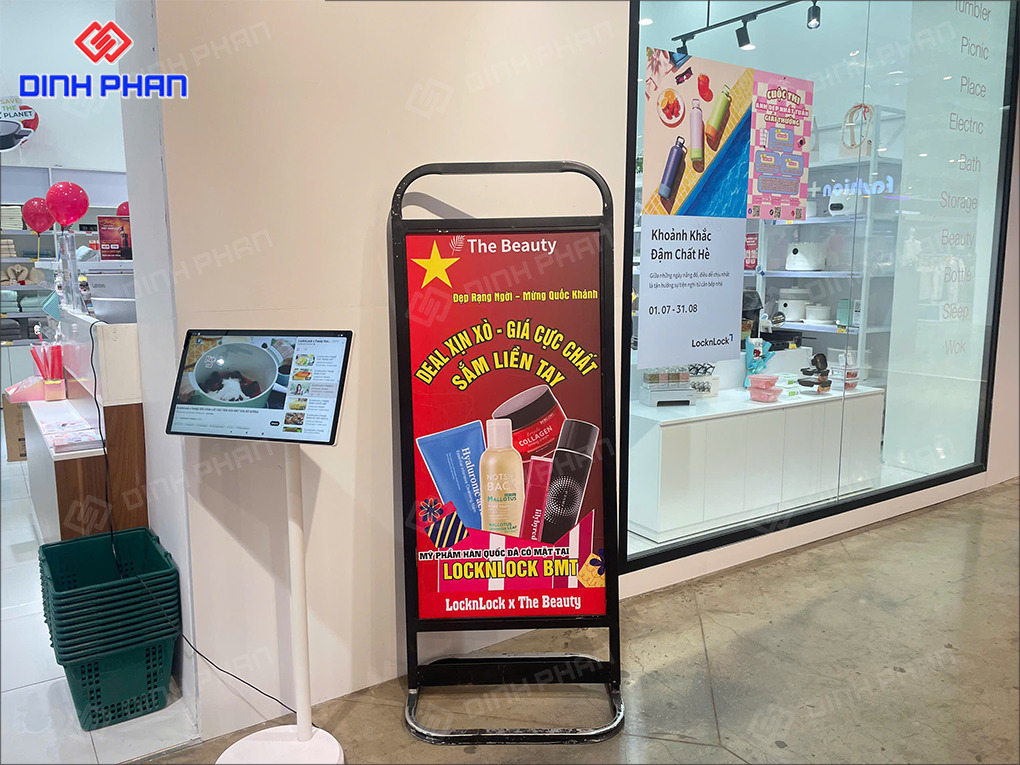 Standee tại siêu thị Go ở Buôn Ma Thuột
