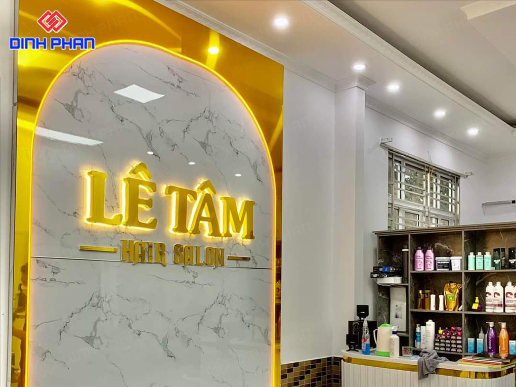 Bảng hiệu salon tóc tại Buôn Ma Thuột