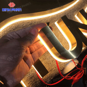 Chữ inox đế mica