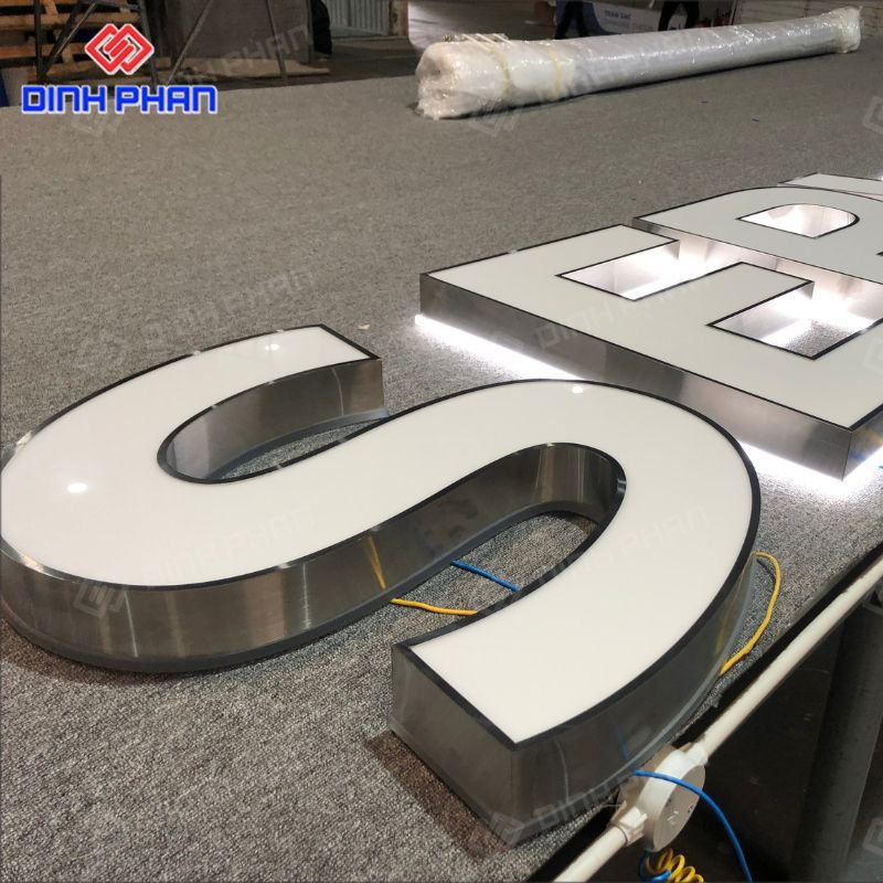 Chữ inox đế mica