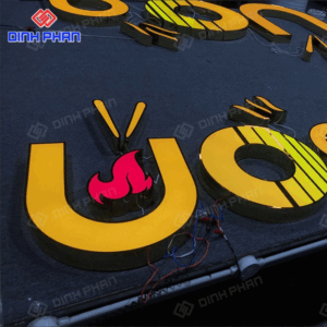 Chữ inox mặt mica