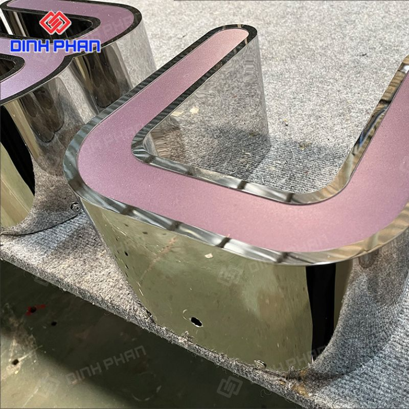 Chữ inox sáng mặt