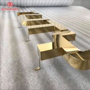 Chữ inox vàng gương