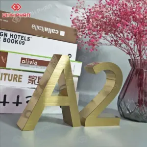 Chữ inox vàng xước