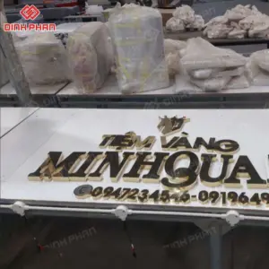 Chữ inox vàng xước