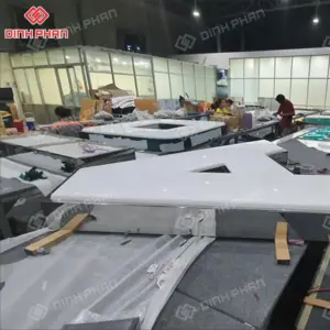 Chữ mica hông inox