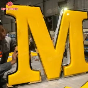 Gia Công Chữ Mica Hút Nổi Chuyên Nghiệp