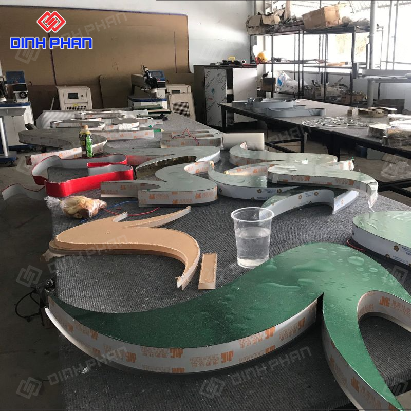 Chữ inox Bình Dương