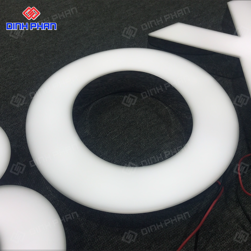 Chữ inox dán mica