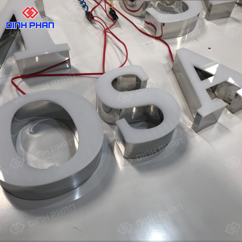 Chữ inox dán mica