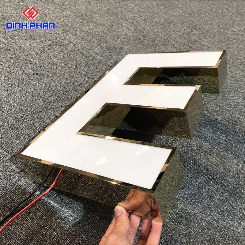 Chữ inox mặt mica hút nổi