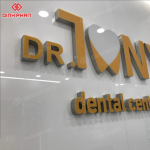 Chữ mica không viền