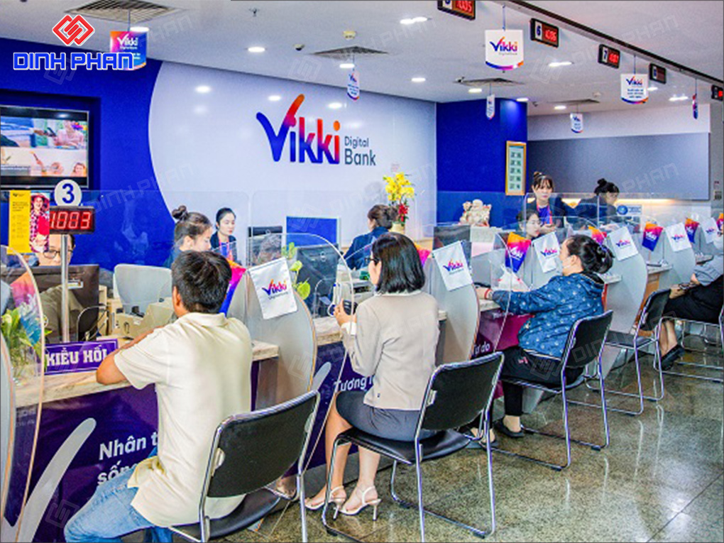 Không gian bên trong