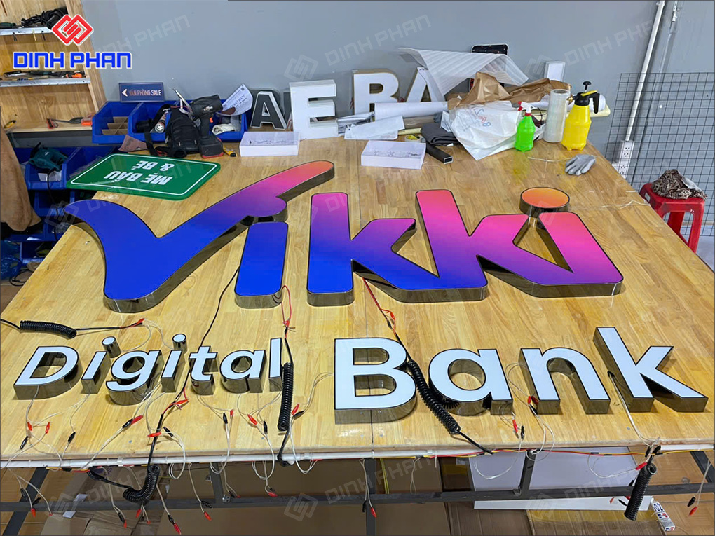 Bộ chữ ngân hàng Vikki