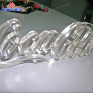 Chữ mica CNC