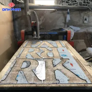 Chữ mica CNC