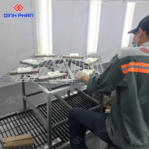 Chữ mica uốn nổi