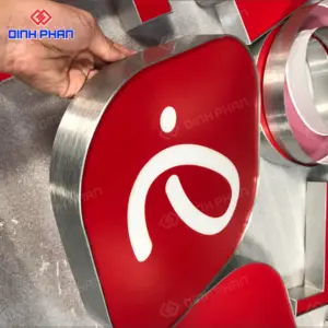 Chữ nhôm nguyên khối