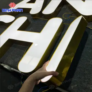 Chữ nhôm vàng gương