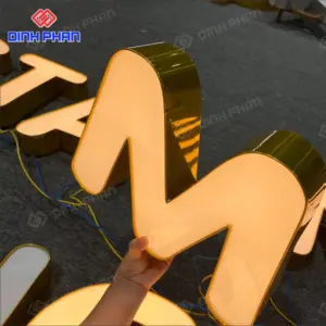 Chữ nhôm vàng gương