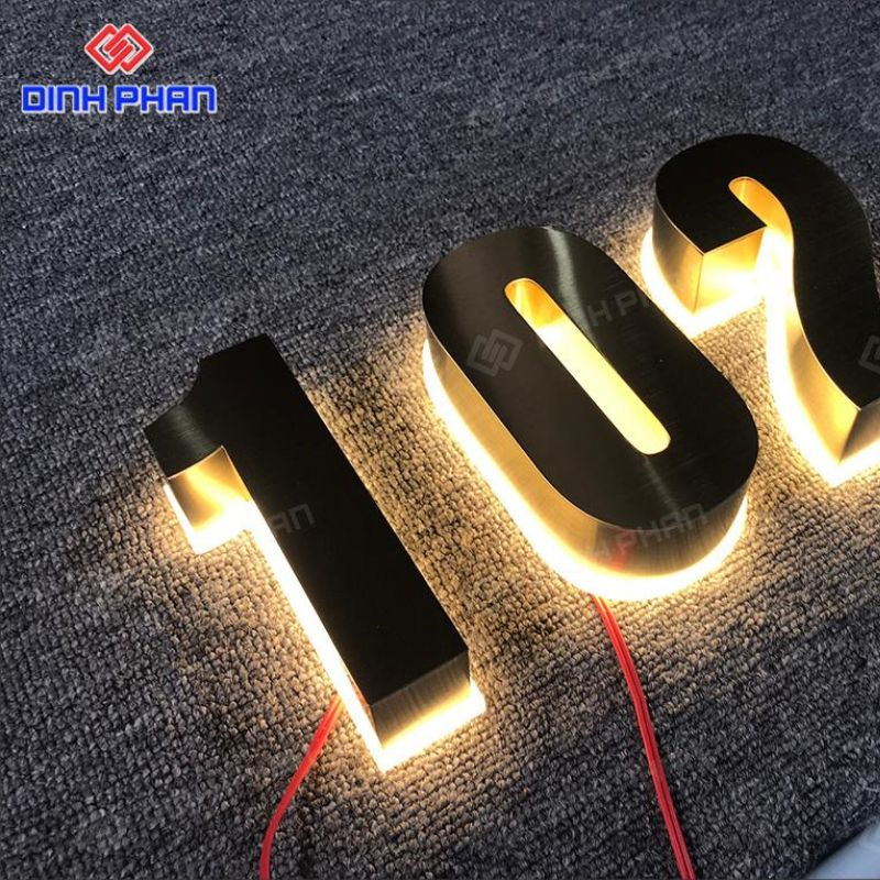 Chữ nhôm vàng xước