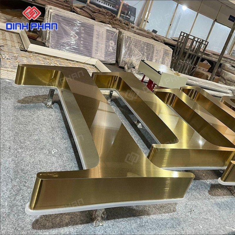 Chữ nhôm vàng xước