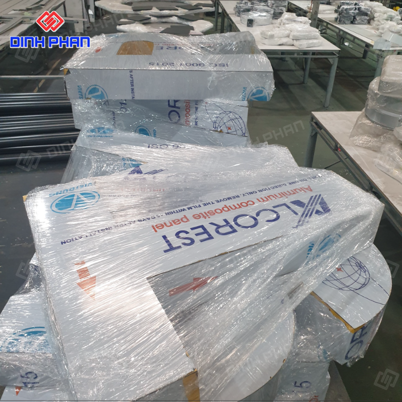 Chữ alu quảng cáo