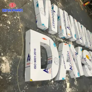 Chữ alu sáng chân