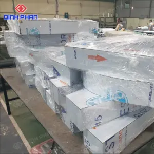 Chữ alu sáng chân