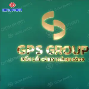 Biển Alu chữ nổi