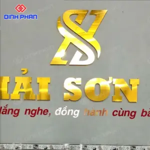 Biển Alu chữ nổi