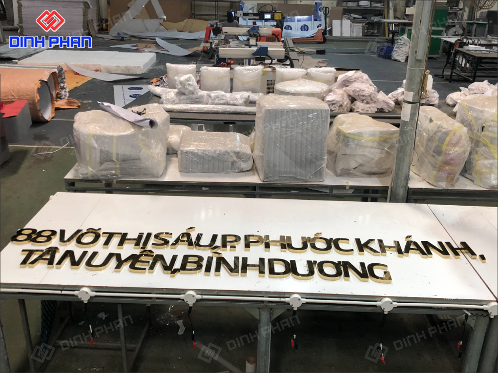 Cách vệ sinh chữ inox