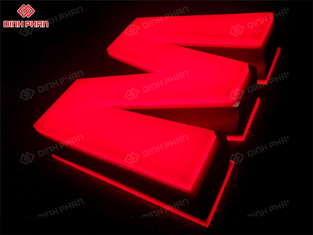 Chữ nổi mica có bền không