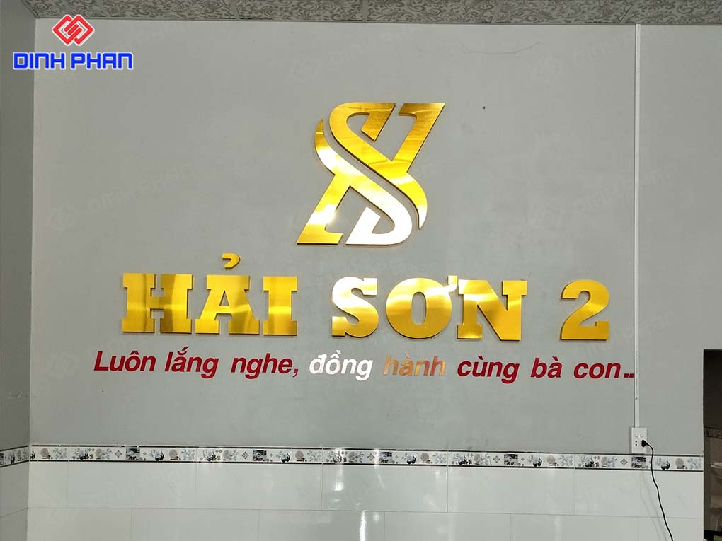 Giá bảng hiệu chữ nổi đèn LED