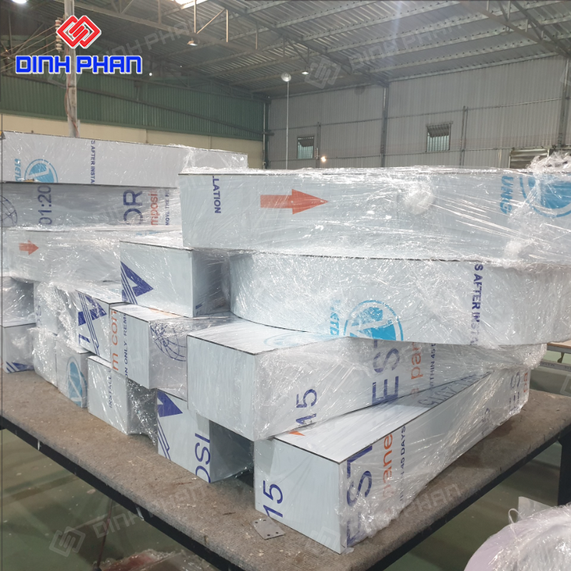 Gia công chữ nổi alu