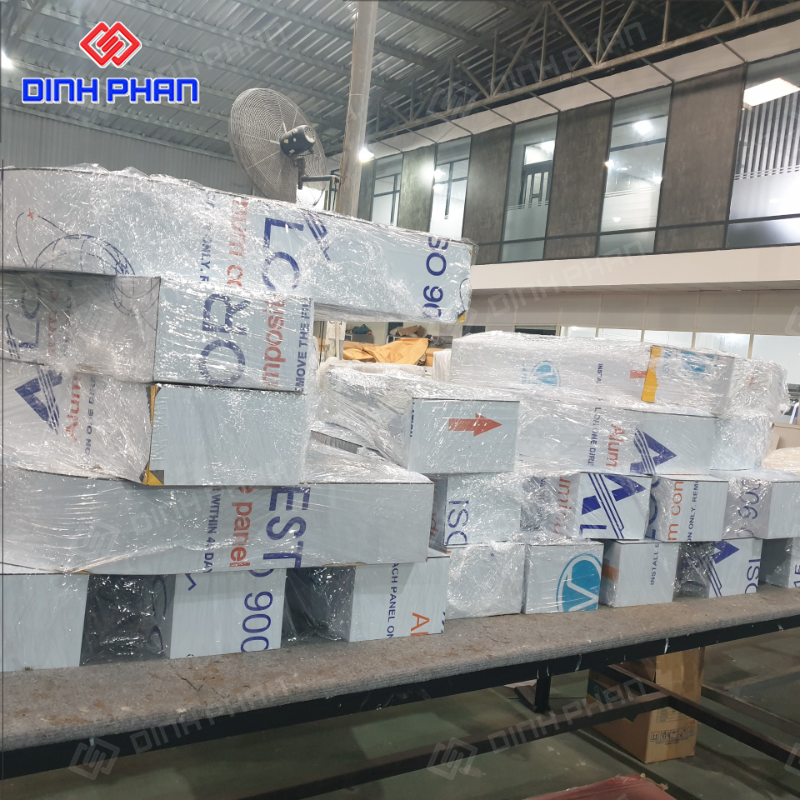 Gia công chữ nổi alu