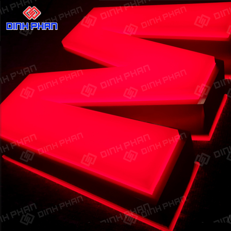 Gia công chữ nổi mica