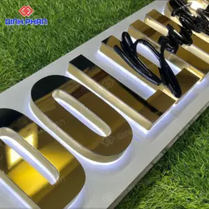Bảng alu chữ nổi